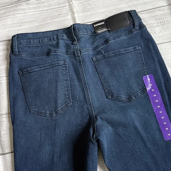 Women’s Boot Cut Jeans - Picture 4 of 4
